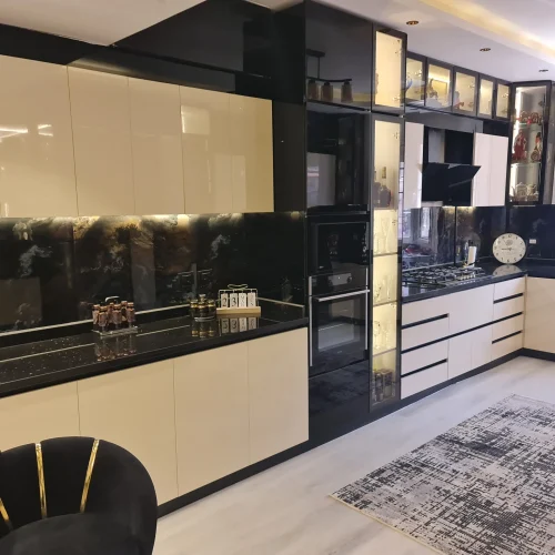 Furniture & Kitchens (10)